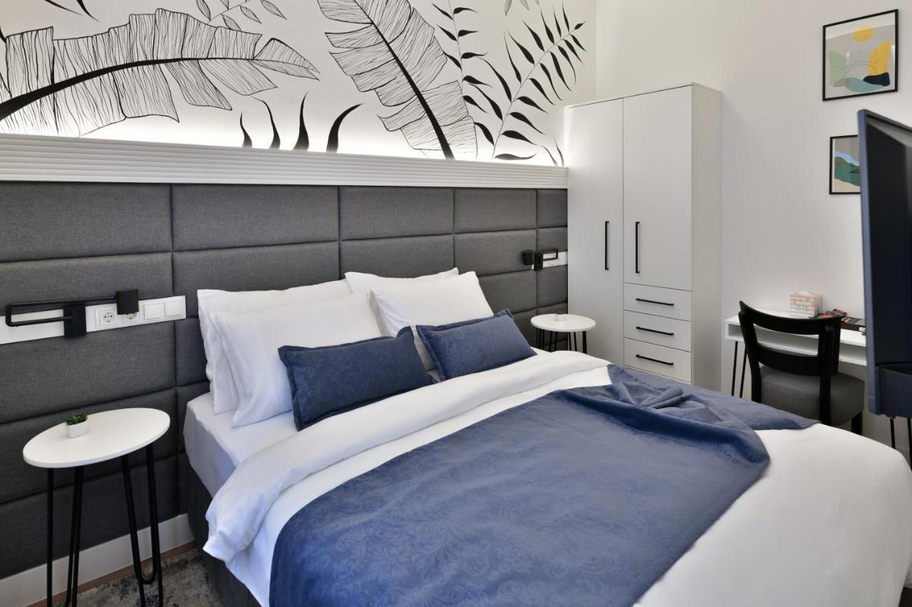 Luxury Galla Apartments In The City Center 塞拉耶佛 外观 照片