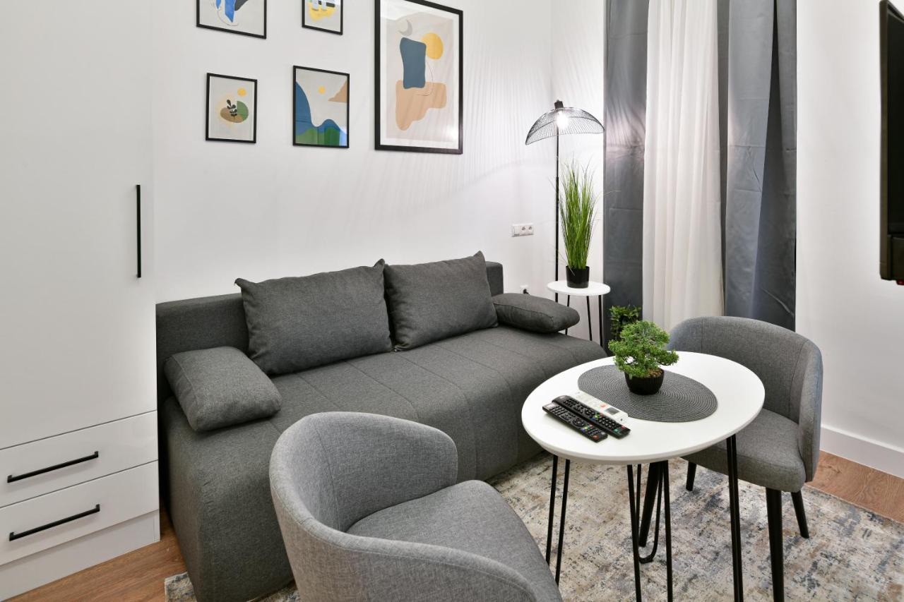 Luxury Galla Apartments In The City Center 塞拉耶佛 外观 照片