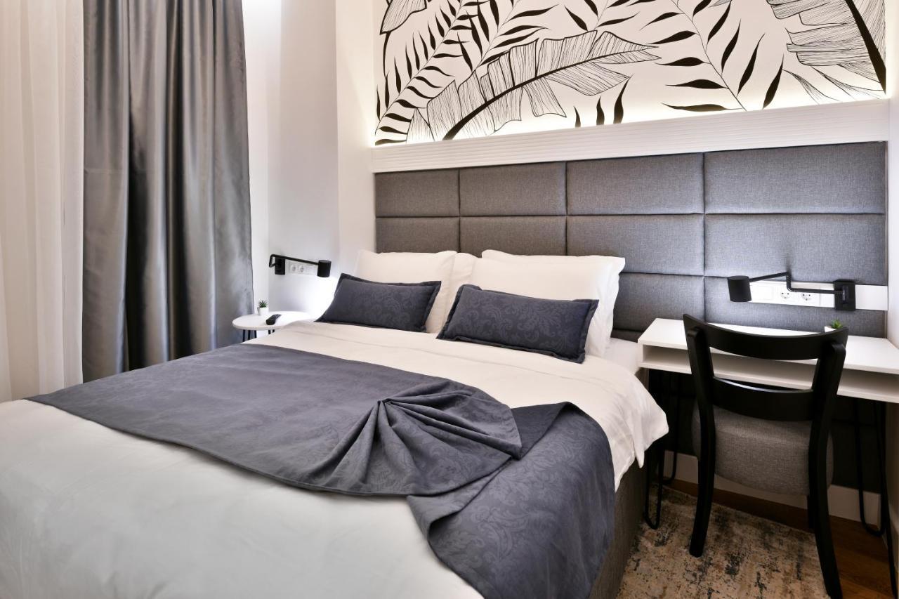Luxury Galla Apartments In The City Center 塞拉耶佛 外观 照片